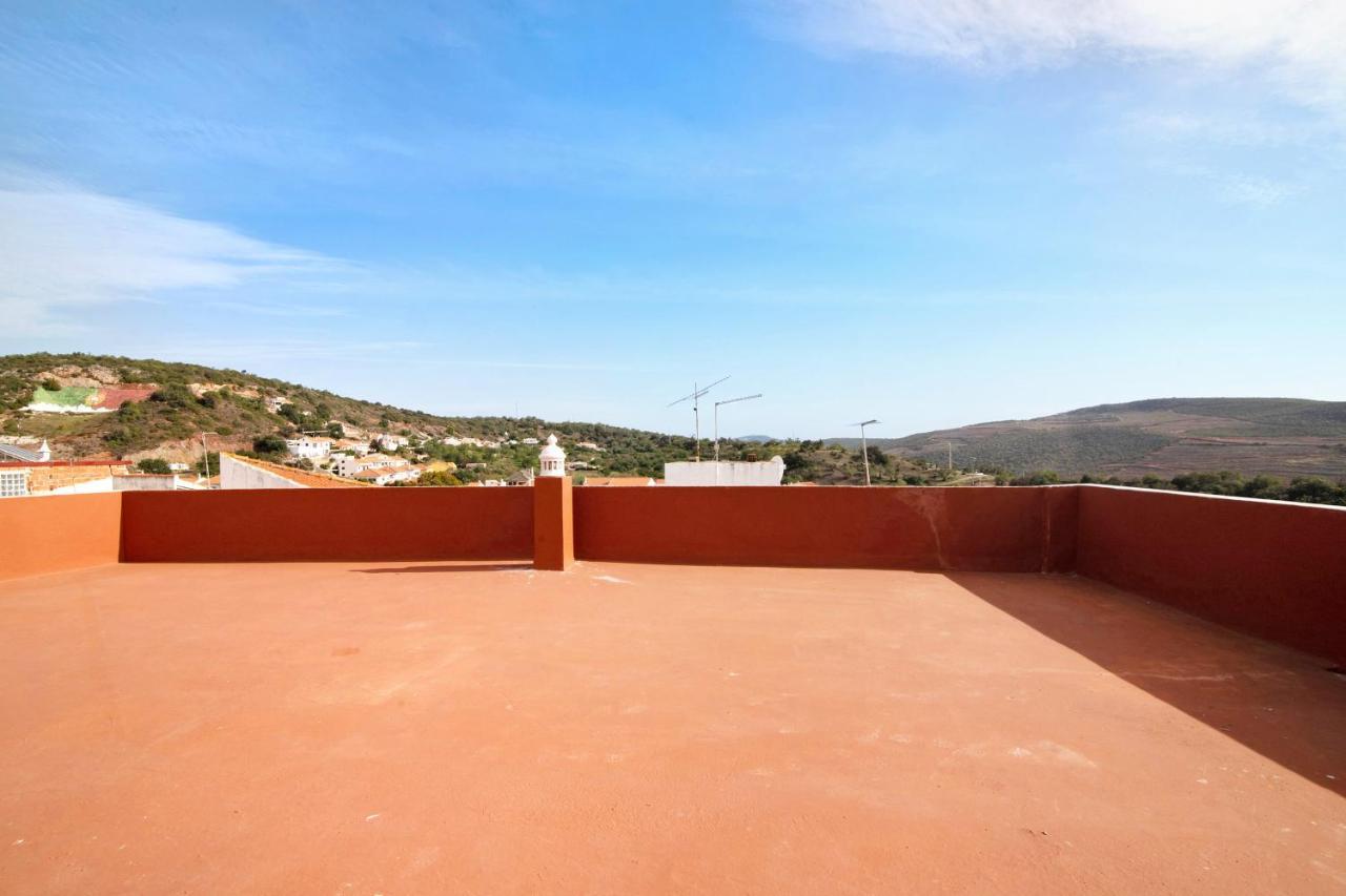 Traditional 3 Bedroom Apartment Alte Dış mekan fotoğraf