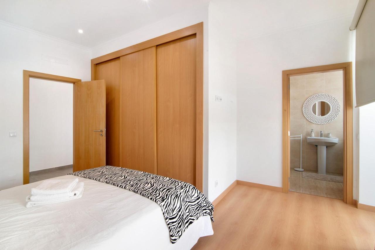 Traditional 3 Bedroom Apartment Alte Dış mekan fotoğraf